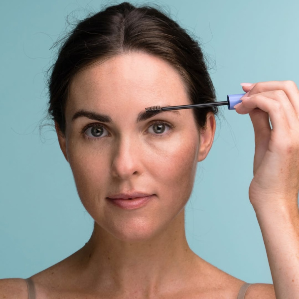 Сыворотка-бустер для роста бровей Nu-Cil Eyebrow Boosting Serum Obagi Сыворотка-бустер для роста бровей Nu-Cil Eyebrow Boosting Serum Obagi